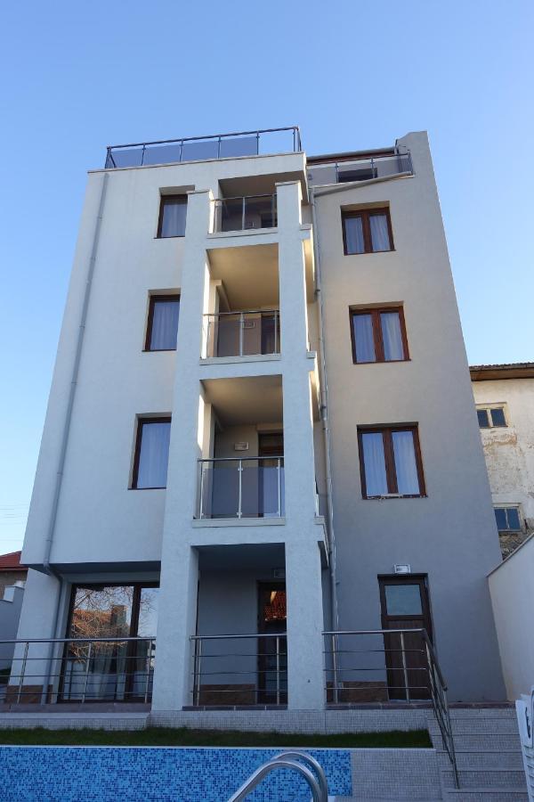 ספרבה בניה Enis Hotel С Минерален Басейн מראה חיצוני תמונה